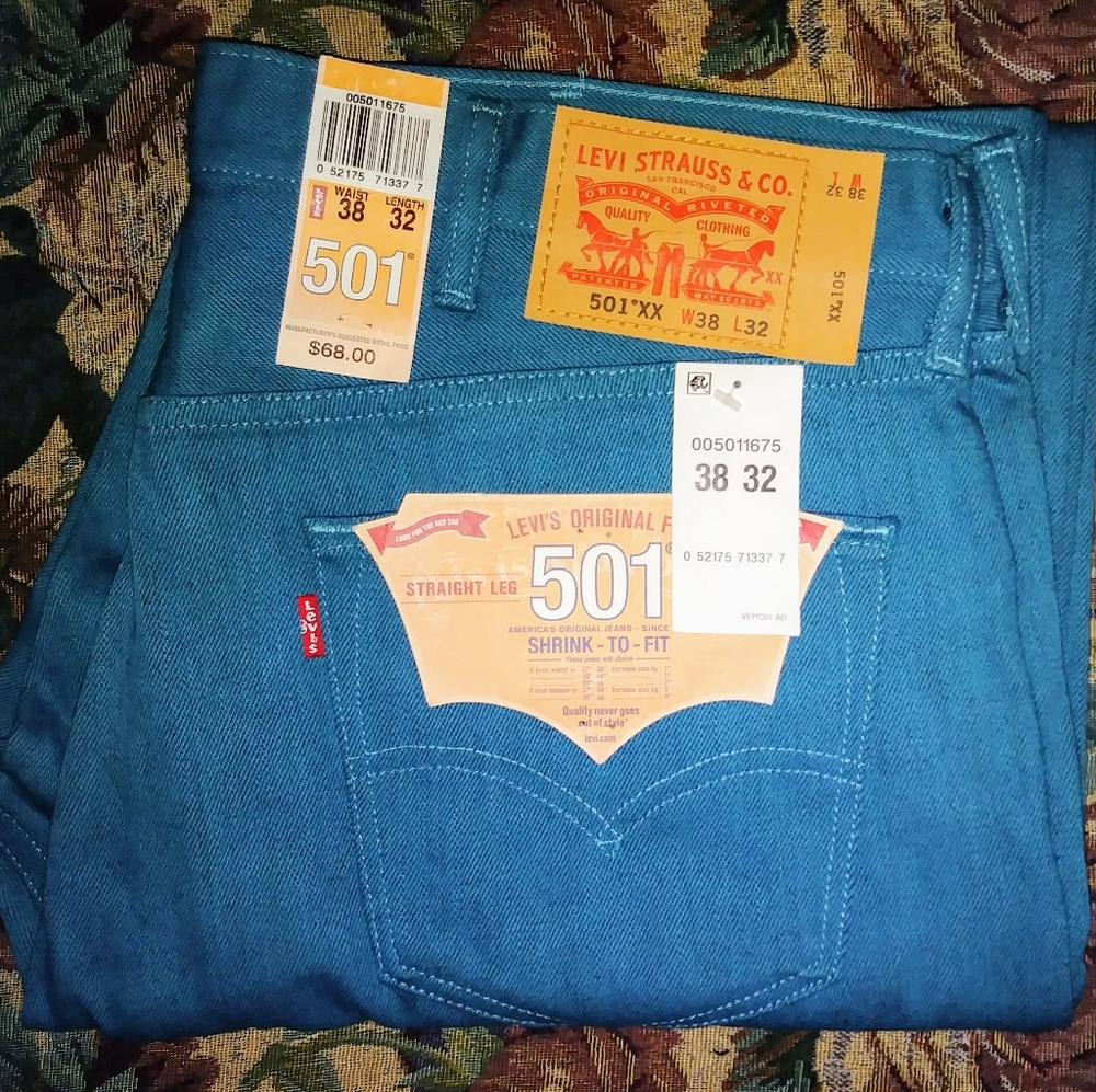 NWT Mens Levis 501 Shrink To Fit Jeans Size 38x32